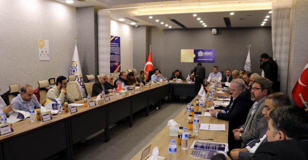 Arap iş adamlarından Türkiye’ye yatırım çağrısı