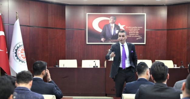 Genç girişimciler erkin Şahinöz’ü dinledi