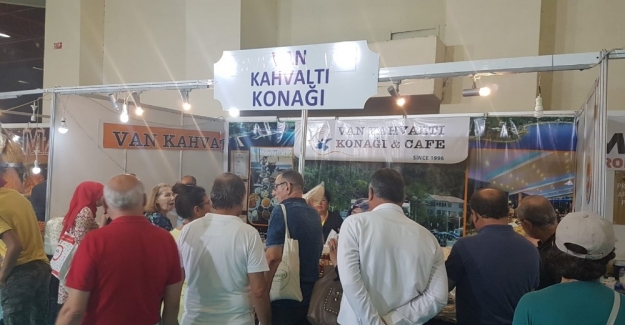 Van kahvaltısı YÖREX Fuarı’nda