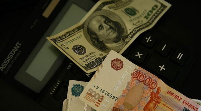 Bankalardan paralarını çekemediler!