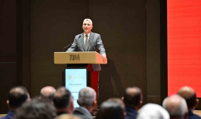 Bakan Bolat: ‘‘Hizmet ihracatı hedefi 121 milyar dolar’’
