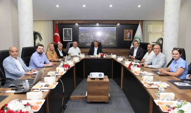 Moda ve Hazır Giyim Federasyonu ve DETGİS'den Denizli OSB'ye önemli ziyaret