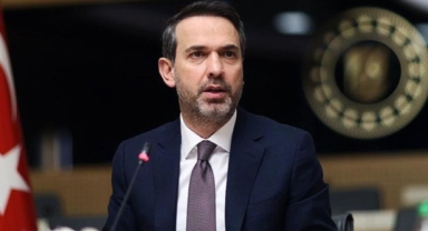 Bakan Bayraktar: İhtiyaç duyduğumuz doğal gazın yarısını LNG olarak alabilir hale geldik
