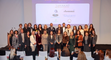 LİYAKAT’tan Dijital Girişim Zirvesi: Kod Değil Karakter Kazanır