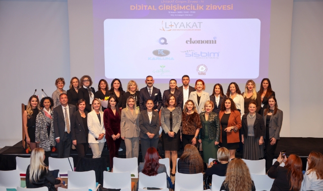 LİYAKAT’tan Dijital Girişim Zirvesi: Kod Değil Karakter Kazanır