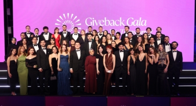 Girişimcilik ve İş Dünyası Ekosistemi Dokuzuncu Kez Giveback Gala'da Bir Araya Geldi!