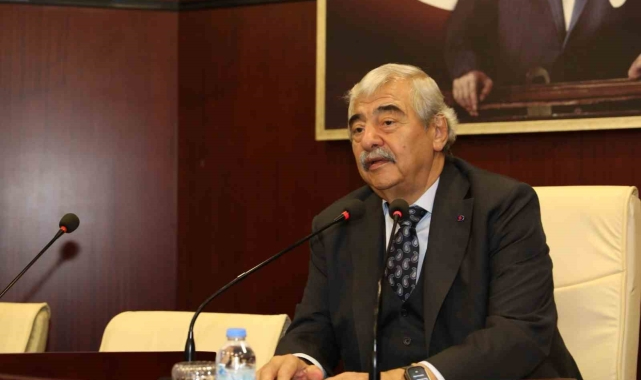 Abdulkadir Konukoğlu’ndan Gençlere Girişimcilik Tavsiyeleri