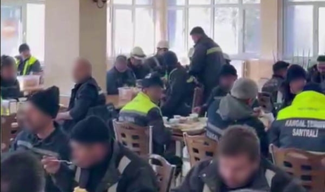 Torku iştirakinde kriz sürüyor, işçiler bu kez kaşıklı eylem yaptı