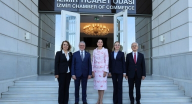 Kosta Rika First Lady’si Zeikate’den İzmir Ticaret Odası’na ziyaret